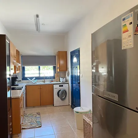 Jomavi Eco-villa Polis