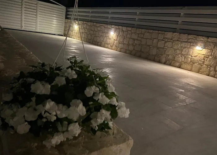 Jomavi Eco-villa فيلة