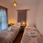 Jomavi Eco-villa