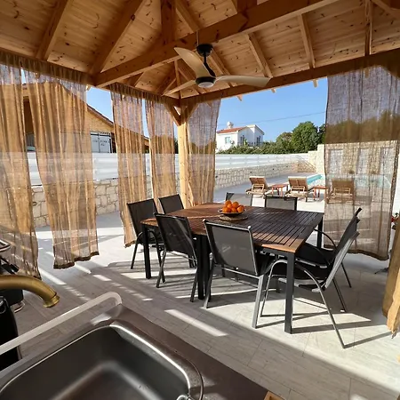 Villa Jomavi Eco-villa