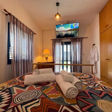 Villa Jomavi Eco-villa Polis