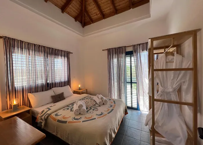 Jomavi Eco-villa Polis