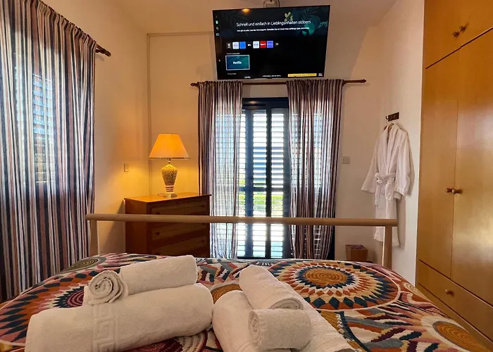 Jomavi Eco-villa Villa Polis